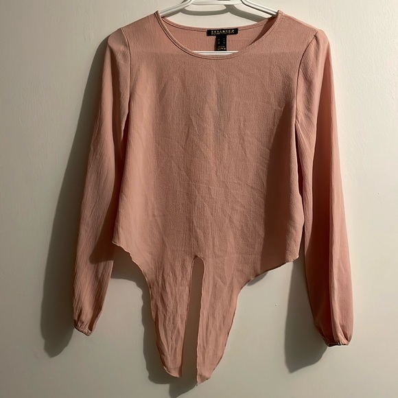 Peach colour tie front top - Picture 2 of 3